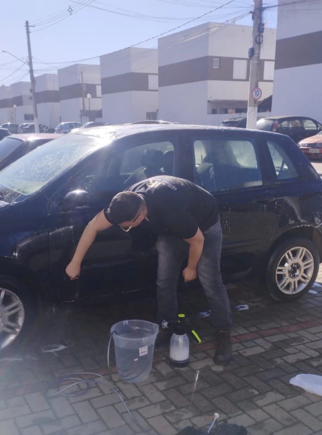 Lavagem automotiva delivery em condomínio ou prédio
